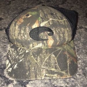 Camouflage Costa hat
